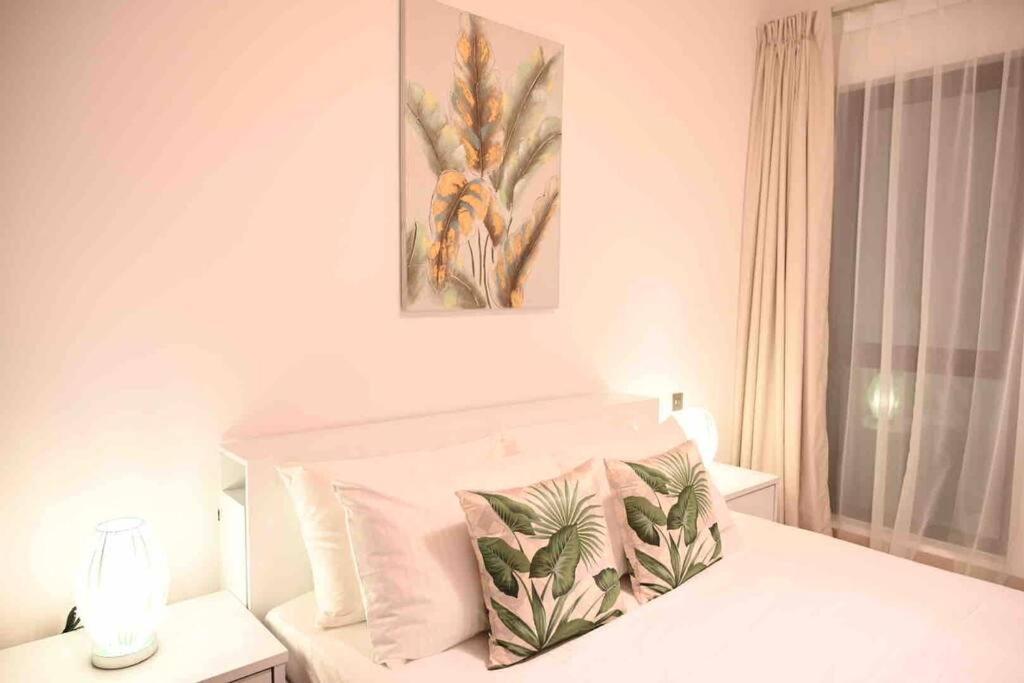 Brand New Furniture . Close To Dubai Mall. Exterior foto